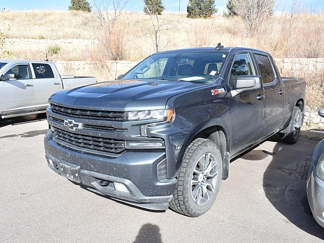 2019 Chevrolet Silverado 1500 RST photo 2