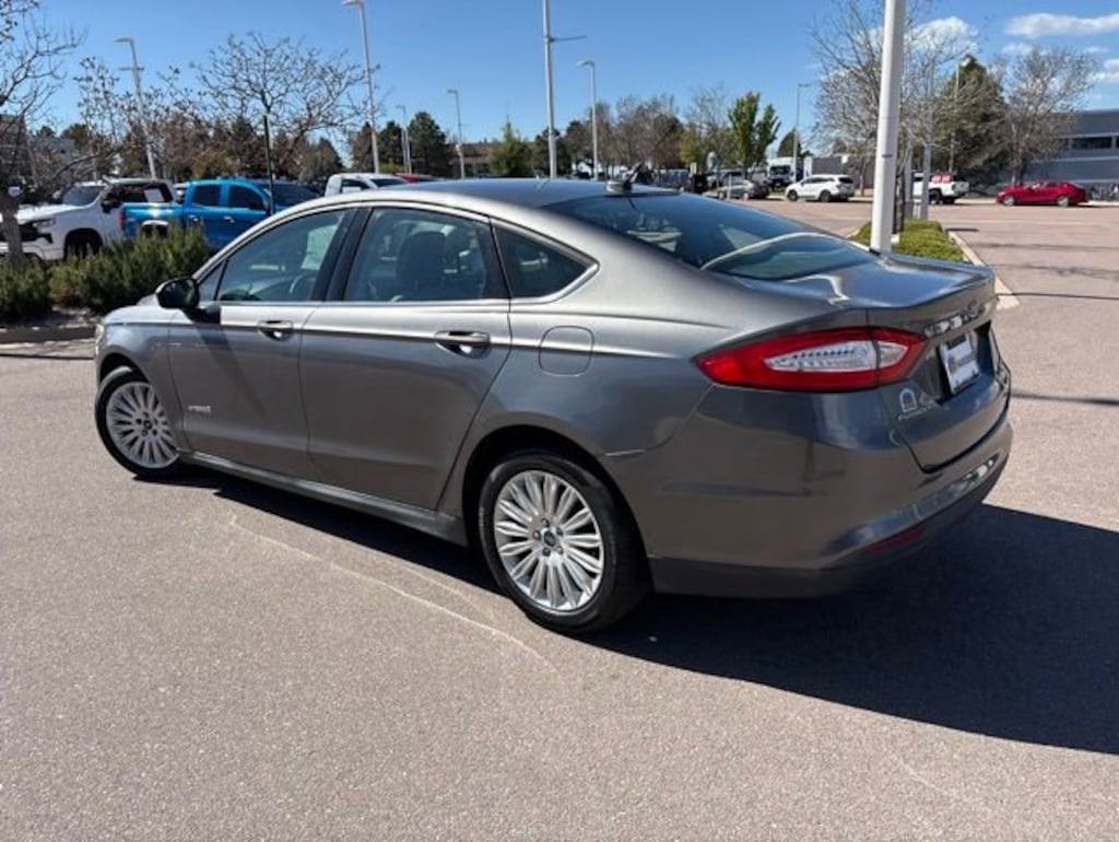 Used 2014 Ford Fusion Hybrid S Sedan