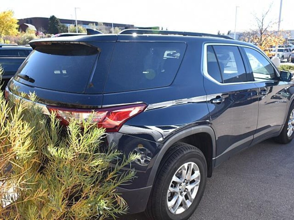 Used 2020 Chevrolet Traverse LT Cloth w/1LT SUV