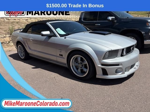 2009 Ford Mustang GT Deluxe