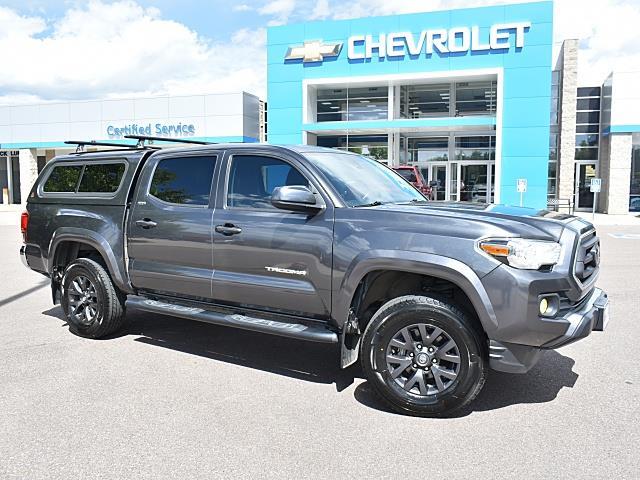 2020 Toyota Tacoma SR5 V6 photo 2