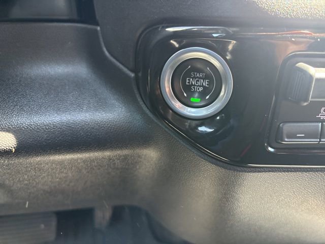 2024 GMC Sierra 1500 SLT - Photo 25