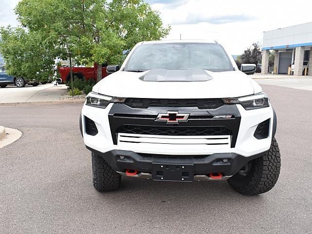 2026 Chevrolet Colorado ZR2 photo 2