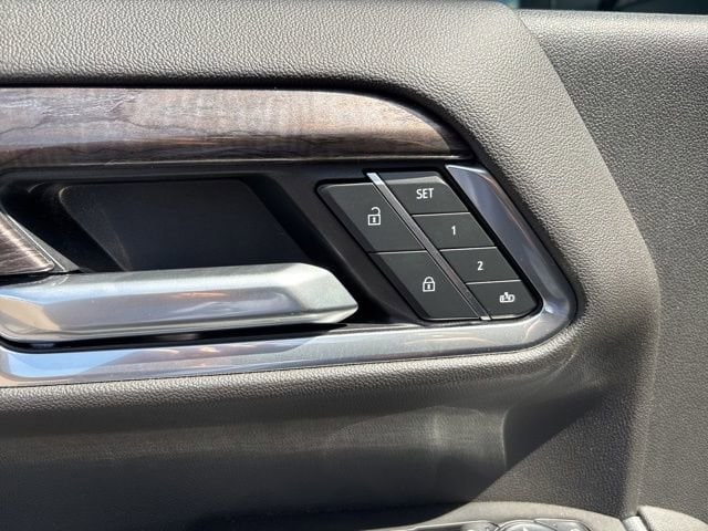 2025 Chevrolet Silverado 2500HD LTZ - Photo 16