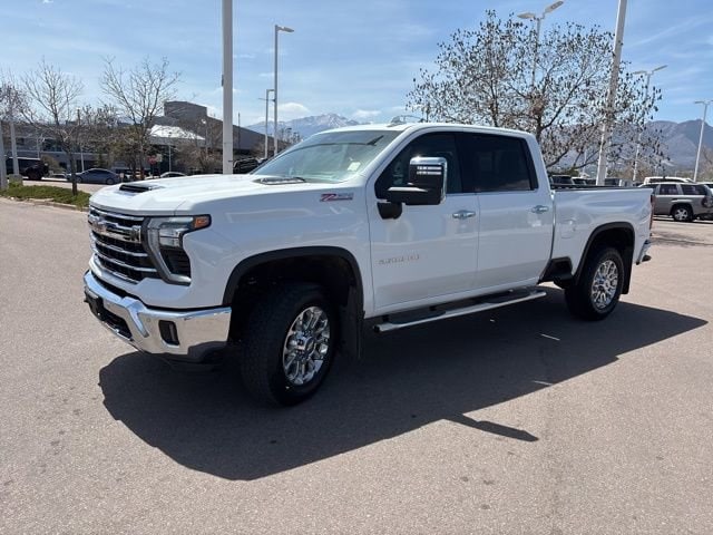 2025 Chevrolet Silverado 2500HD LTZ - Photo 3