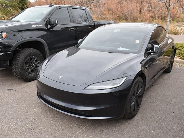2025 Tesla Model 3 Long Range photo 2