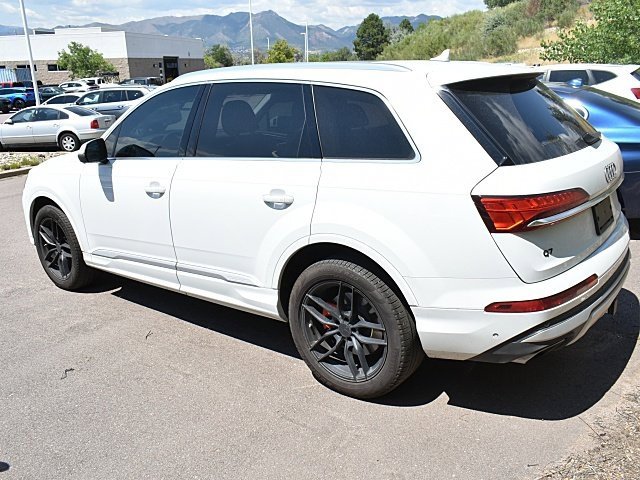 2025 Audi Q7 45 Premium photo 3