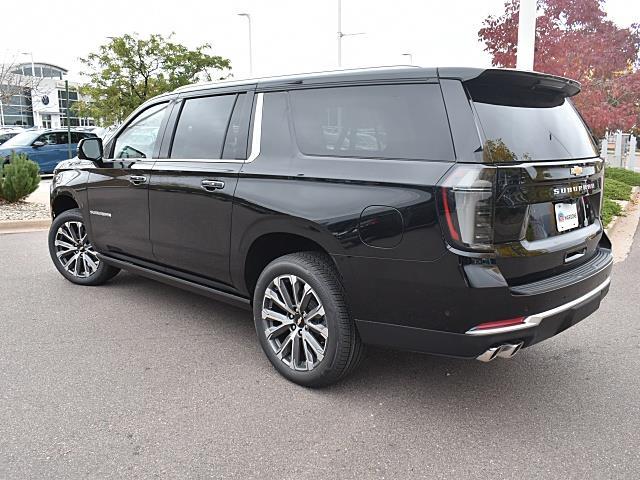 2026 Chevrolet Suburban High Country photo 4