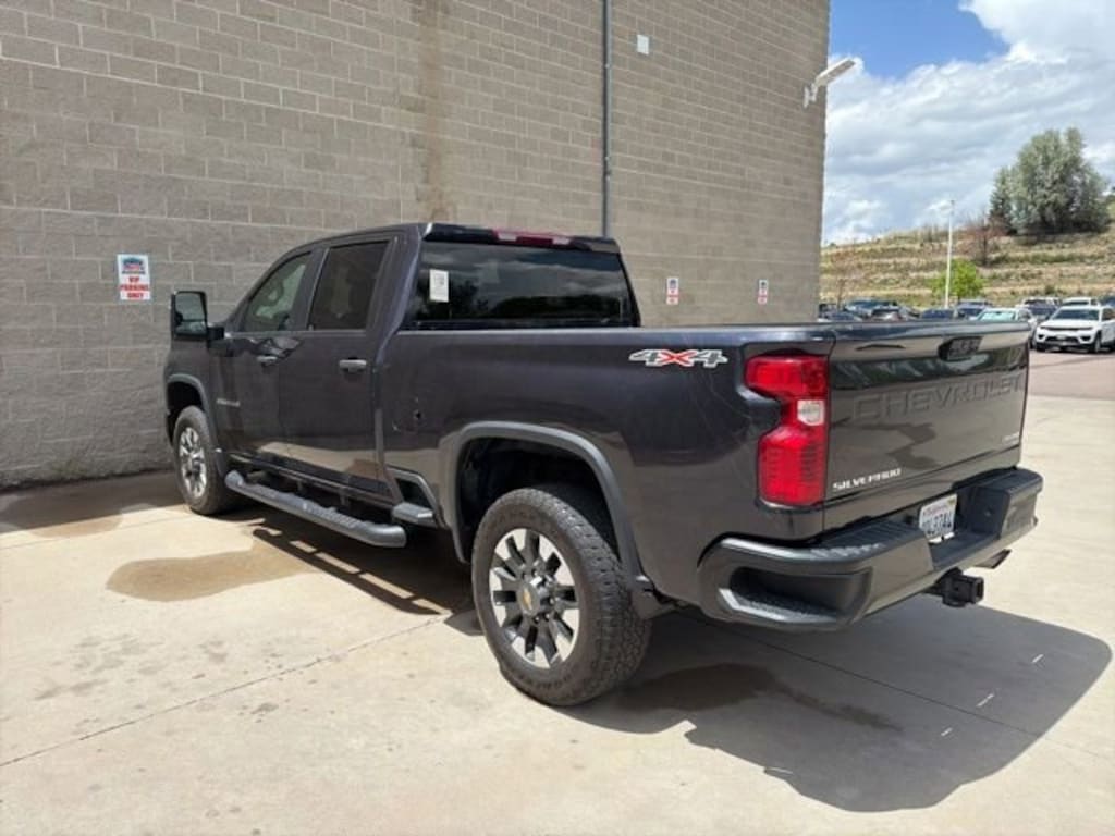 Used 2024 Chevrolet Silverado 2500 HD Custom Truck Crew Cab