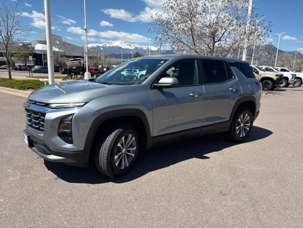 Used 2025 Chevrolet Equinox LT SUV