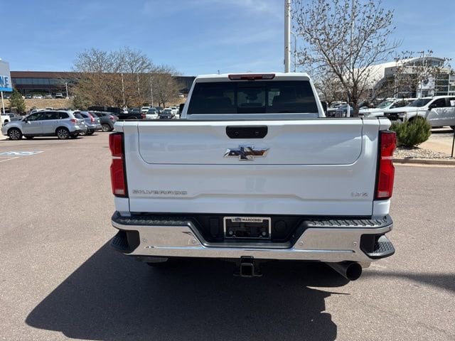 2025 Chevrolet Silverado 2500HD LTZ - Photo 5
