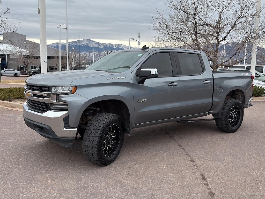 Used 2019 Chevrolet Silverado 1500 LT Truck Crew Cab
