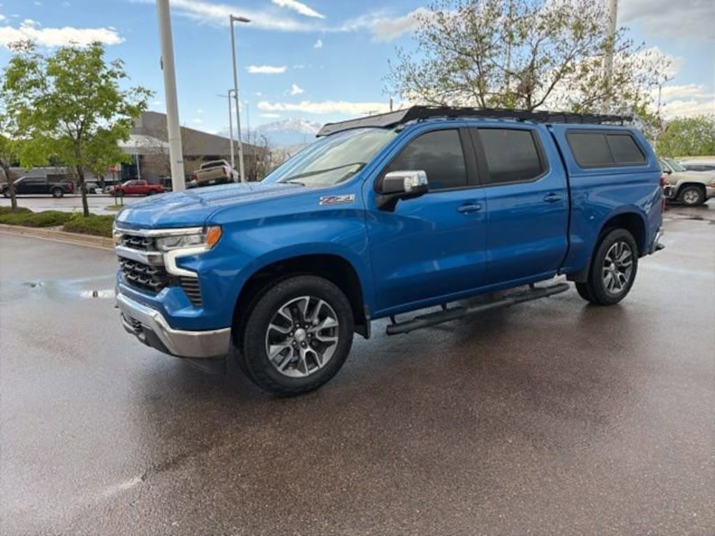 Used 2023 Chevrolet Silverado 1500 LT w/1LT Truck Crew Cab