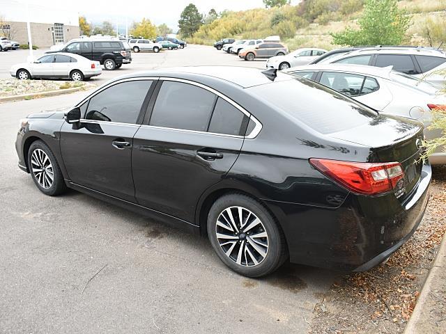 2018 Subaru Legacy 2.5i Premium photo 2