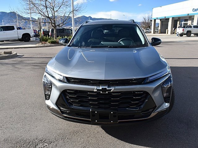 2025 Chevrolet Trax ACTIV photo 2