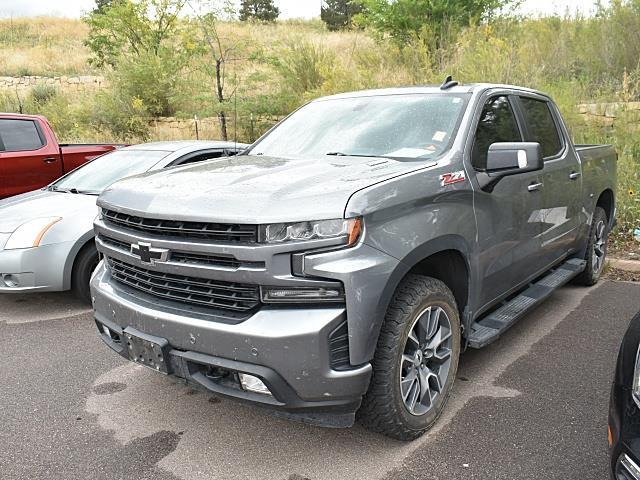 2020 Chevrolet Silverado 1500 RST photo 2