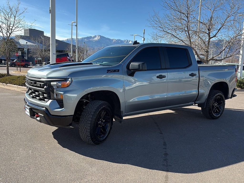 Used 2025 Chevrolet Silverado 1500 Custom Trail Boss Truck Crew Cab