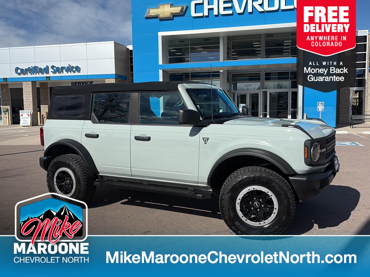 2023 Ford Bronco 4-Door Base