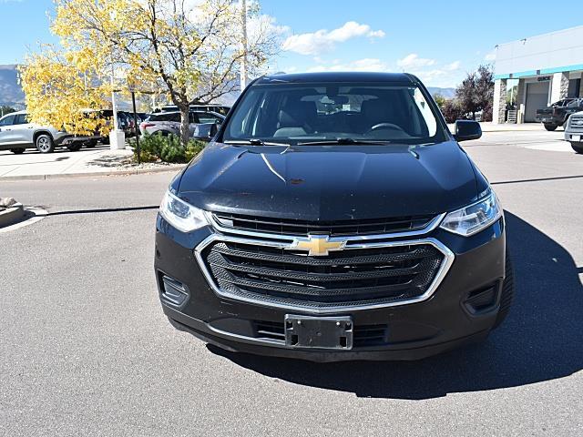 2018 Chevrolet Traverse 1LS photo 2