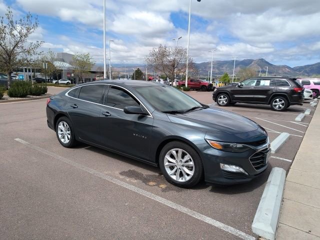 2019 Chevrolet Malibu Hybrid's photo