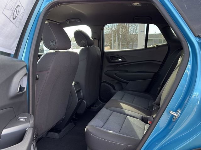 2026 Chevrolet Trax RS - Photo 8