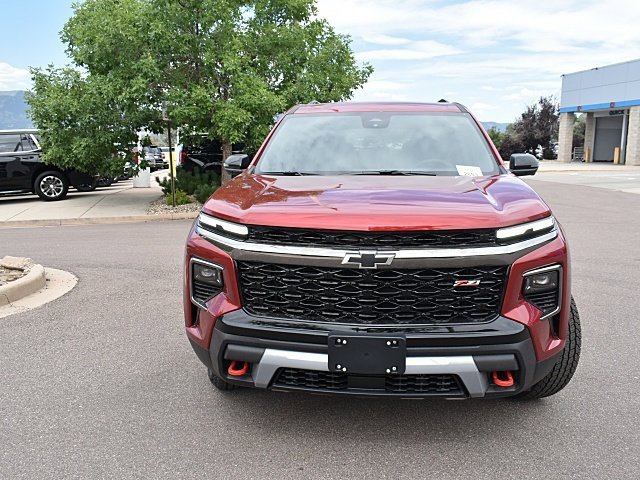 2026 Chevrolet Traverse Z71 photo 2