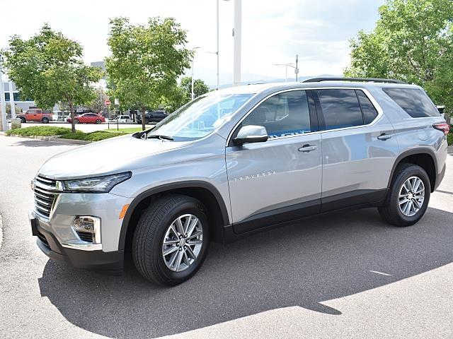 2023 Chevrolet Traverse Cloth 1LT photo 2