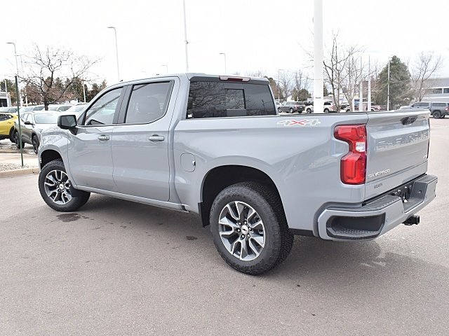 2025 Chevrolet Silverado 1500 RST photo 4