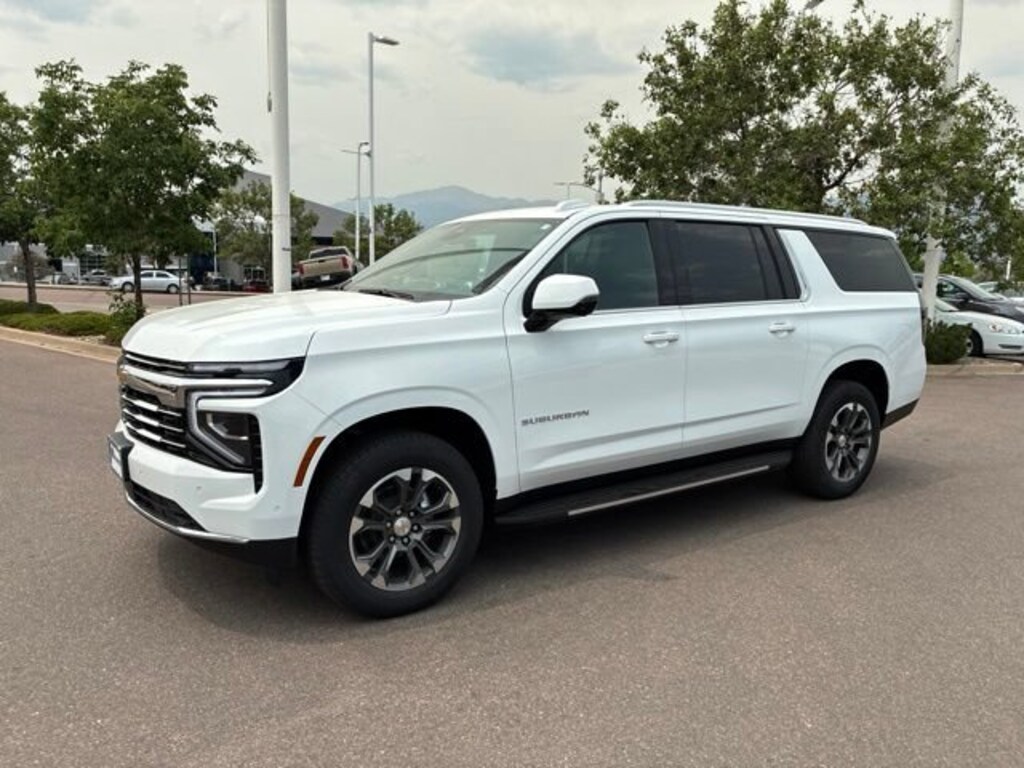 New 2026 Chevrolet Suburban LT SUV