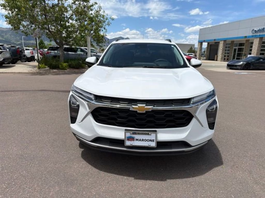 New 2026 Chevrolet Trax LT SUV