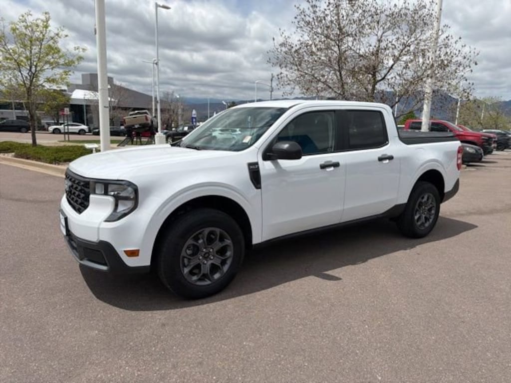 Used 2025 Ford Maverick XLT Truck SuperCrew