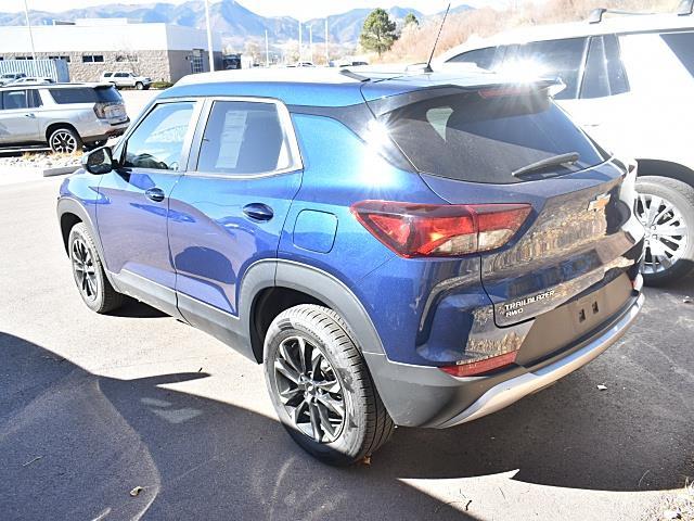 2023 Chevrolet Trailblazer LT photo 3