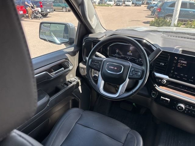 2024 GMC Sierra 1500 SLT - Photo 21
