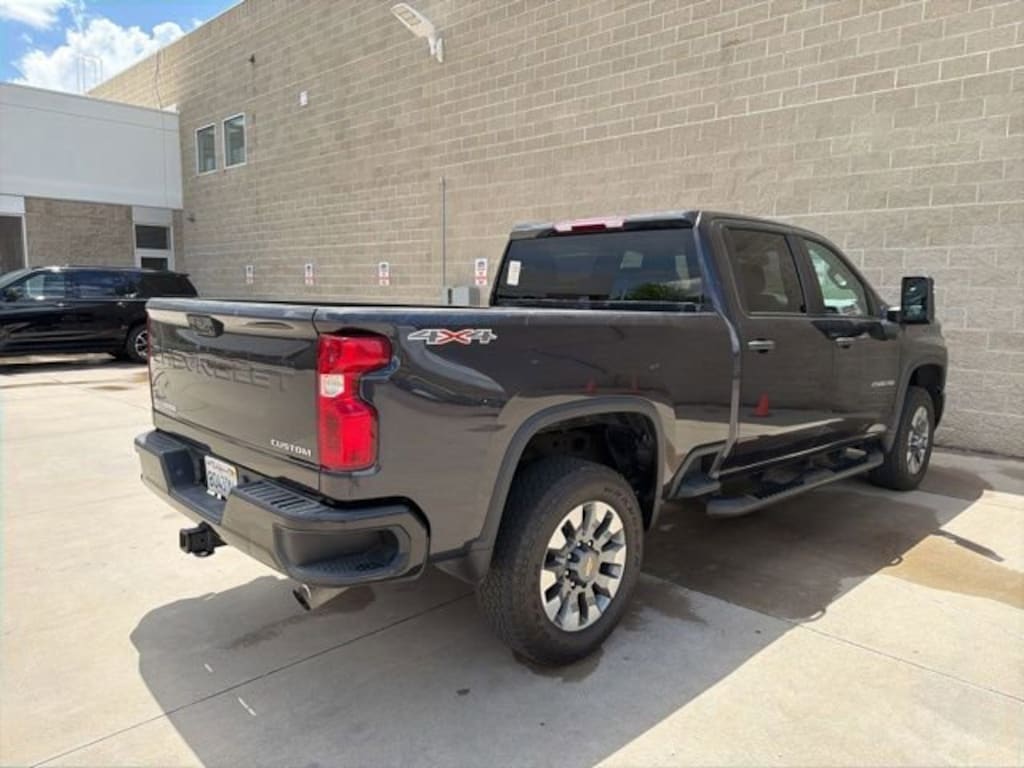 Used 2024 Chevrolet Silverado 2500 HD Custom Truck Crew Cab