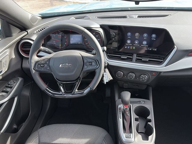 2026 Chevrolet Trax RS - Photo 9