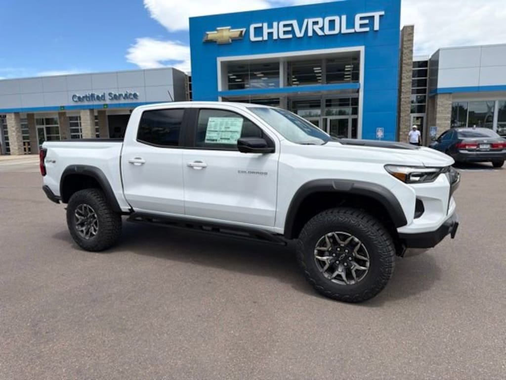 New 2026 Chevrolet Colorado ZR2 Truck