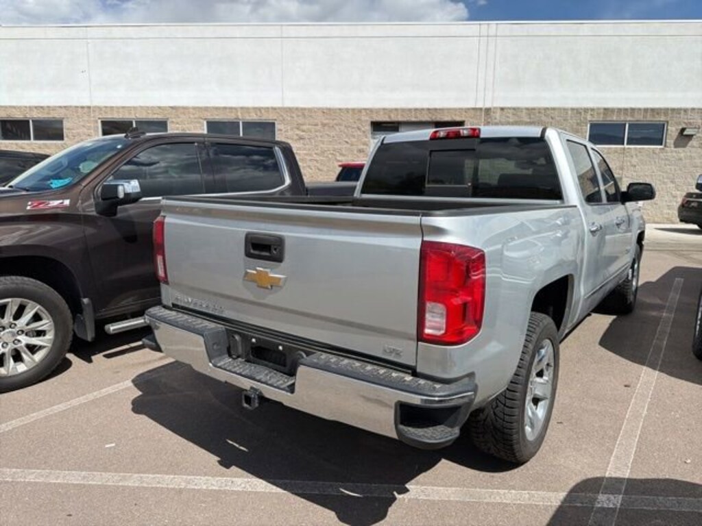 Used 2018 Chevrolet Silverado 1500 LTZ w/1LZ Truck Crew Cab