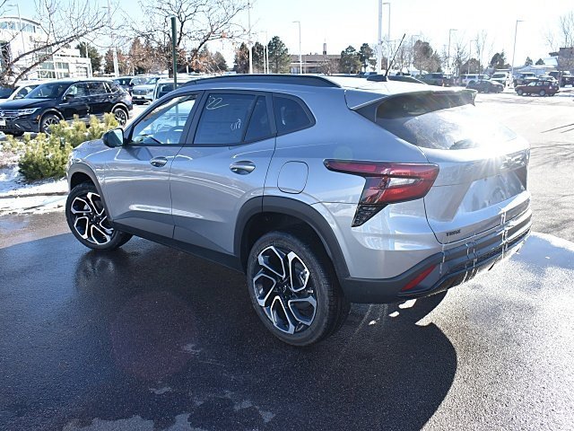 2025 Chevrolet Trax photo 4