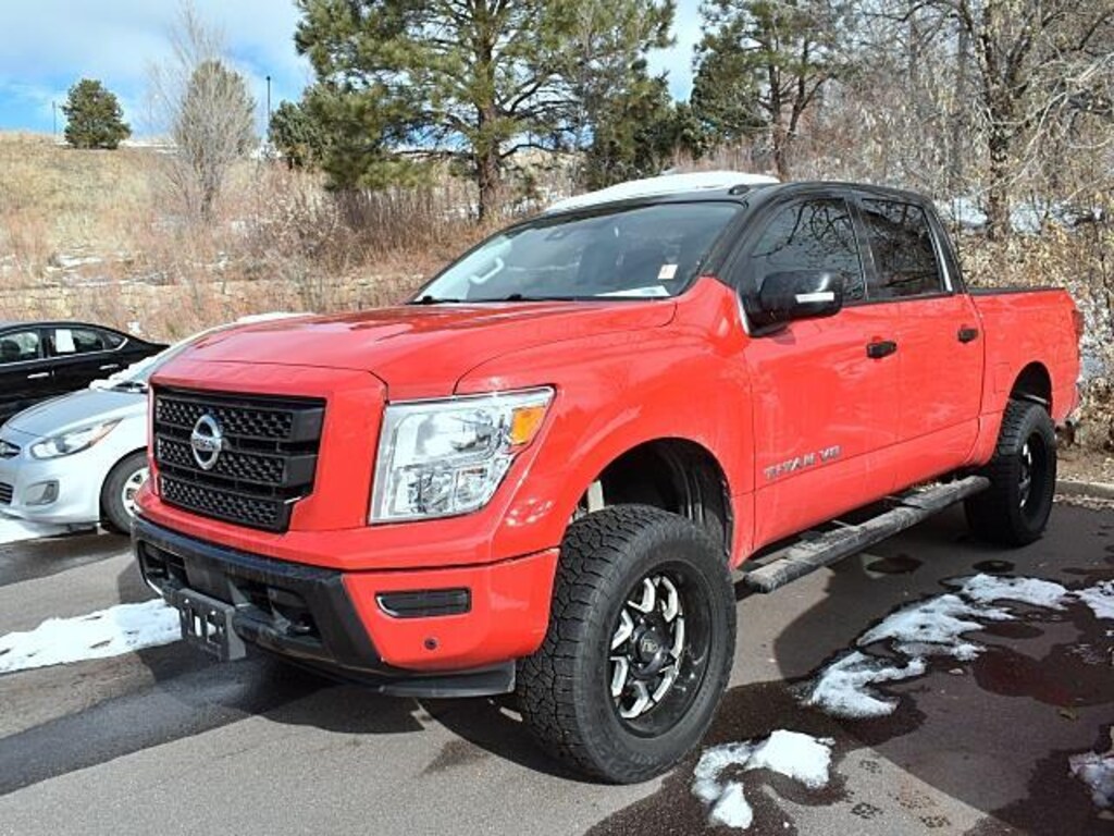 Used 2020 Nissan Titan SV Truck Crew Cab