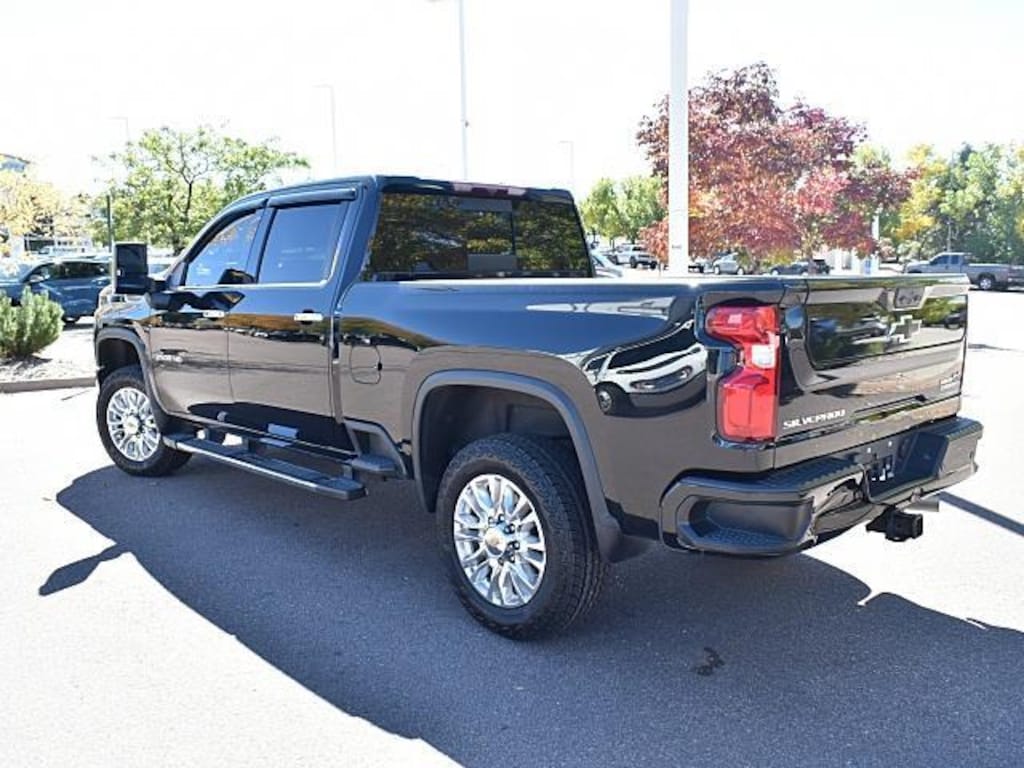 Used 2022 Chevrolet Silverado 2500 HD High Country Truck Crew Cab