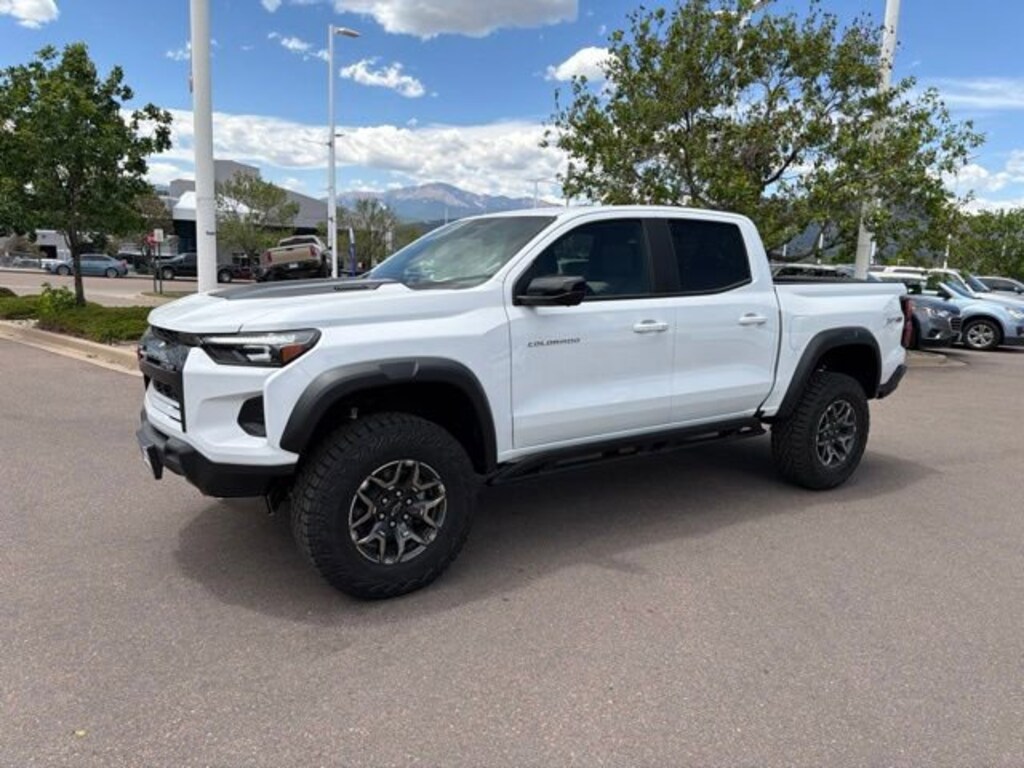 New 2026 Chevrolet Colorado ZR2 Truck