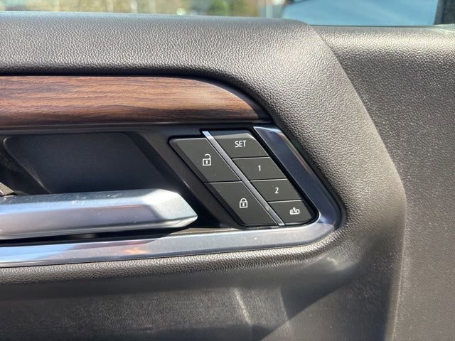 2024 GMC Sierra 1500 SLT - Photo 17