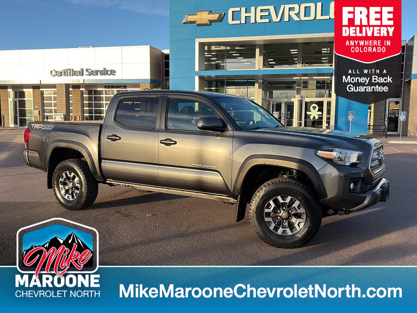 2017 Toyota Tacoma SR5's photo