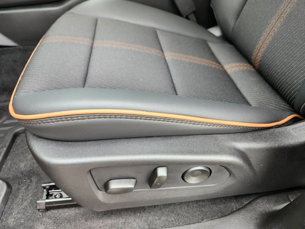 2026 GMC Canyon AT4 - Photo 13