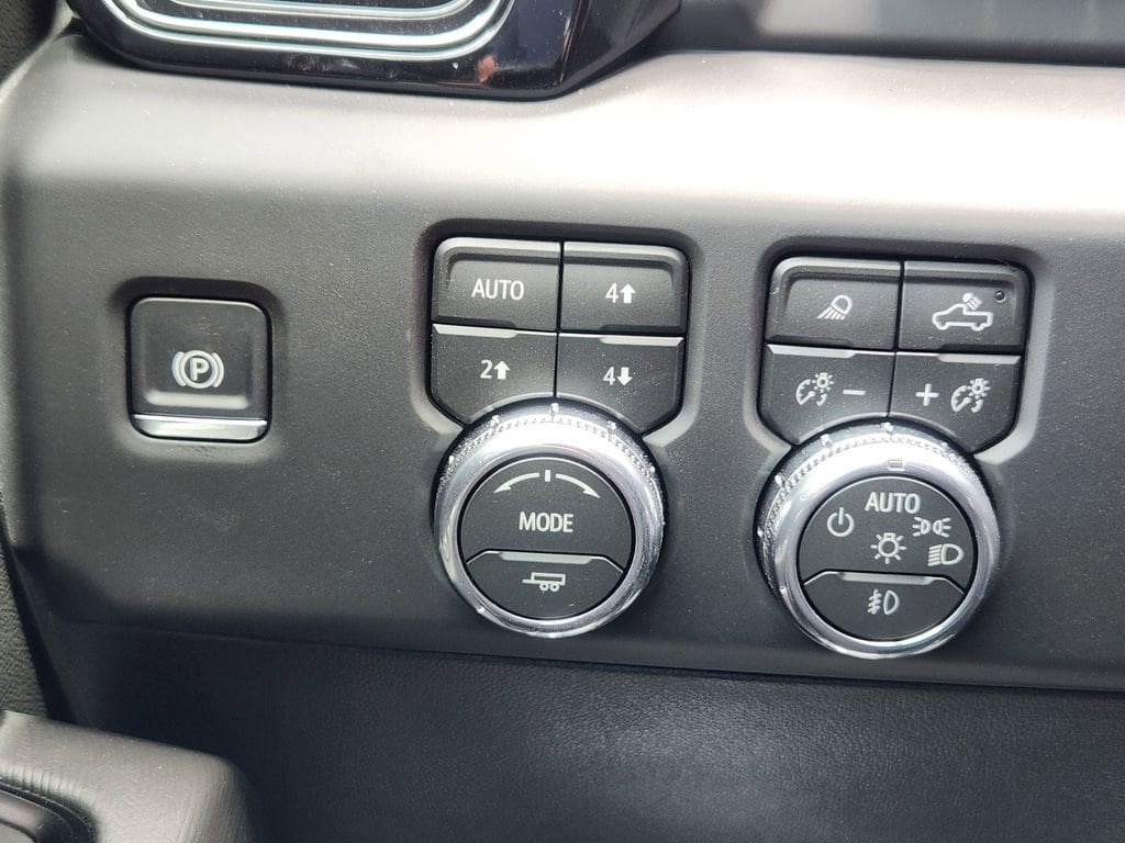 2026 GMC Sierra 1500 AT4X - Photo 23