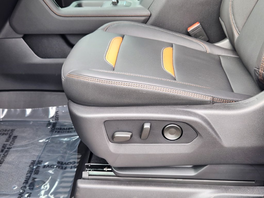 2026 GMC Sierra 2500HD AT4 - Photo 8