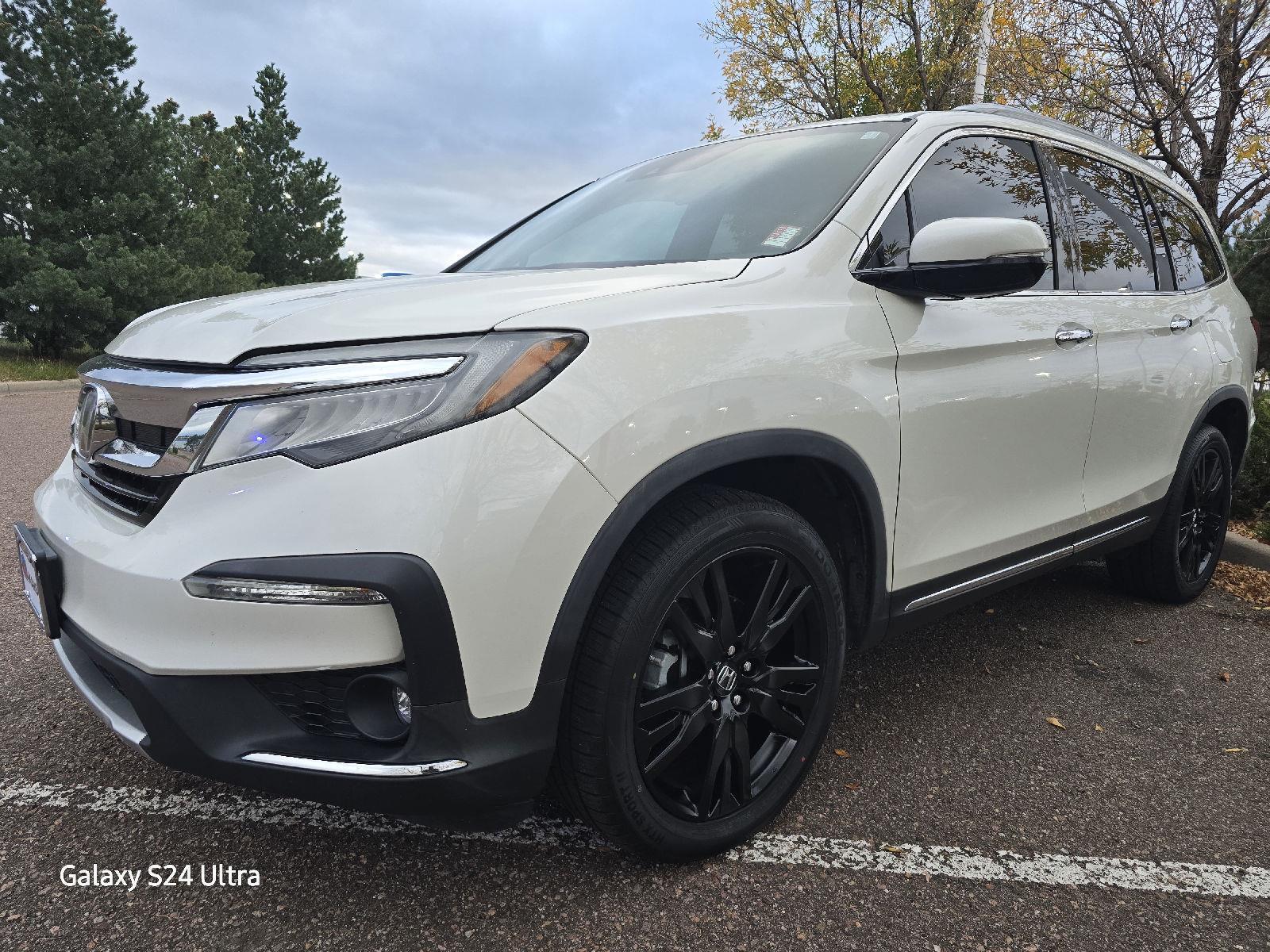 2019 Honda Pilot Touring photo 2