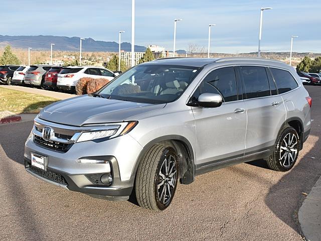 2022 Honda Pilot Touring photo 3