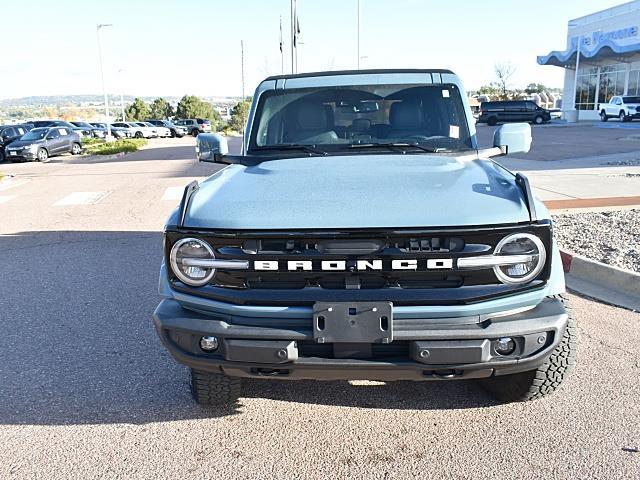2021 Ford Bronco Outer Banks photo 2