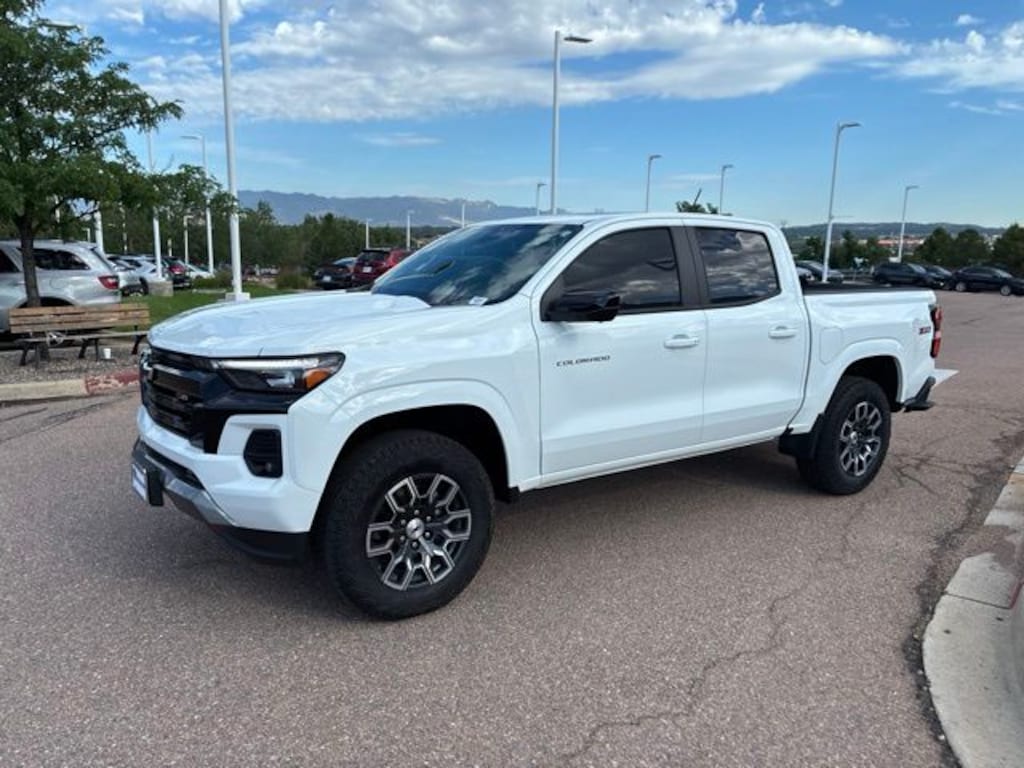 Used 2024 Chevrolet Colorado Z71 Truck Crew Cab